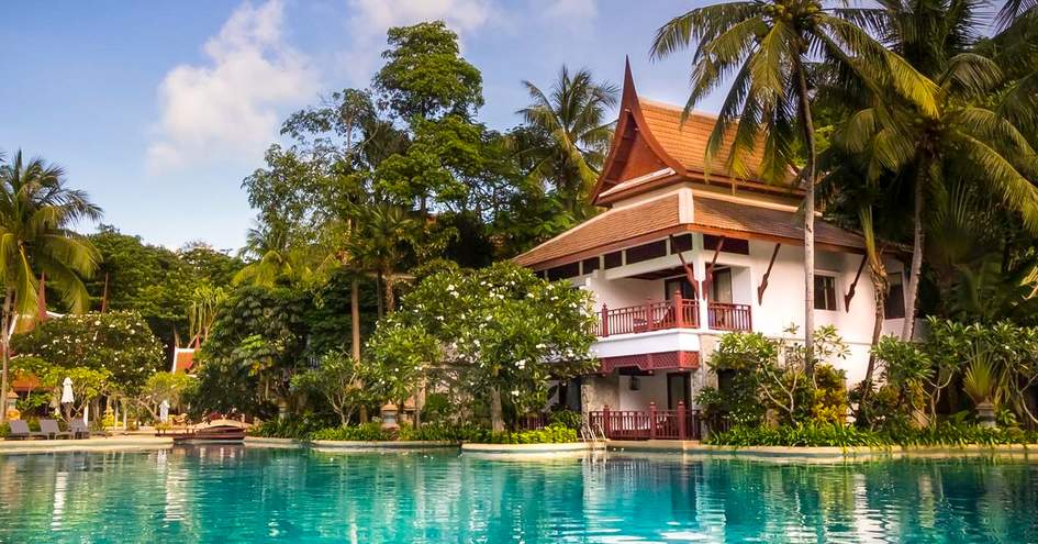 Thavorn Beach Village & Spa