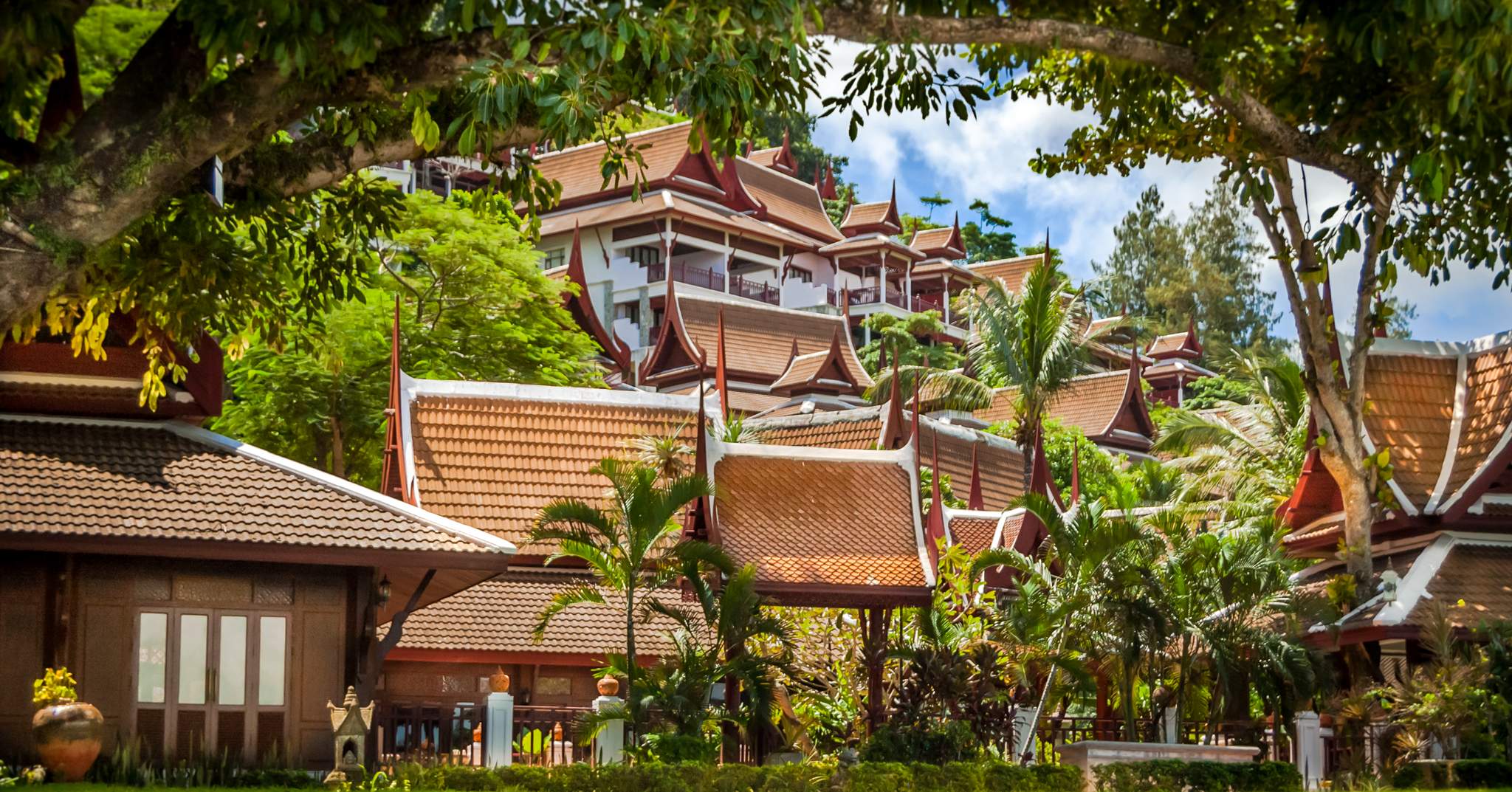 Thavorn Beach Village & Spa