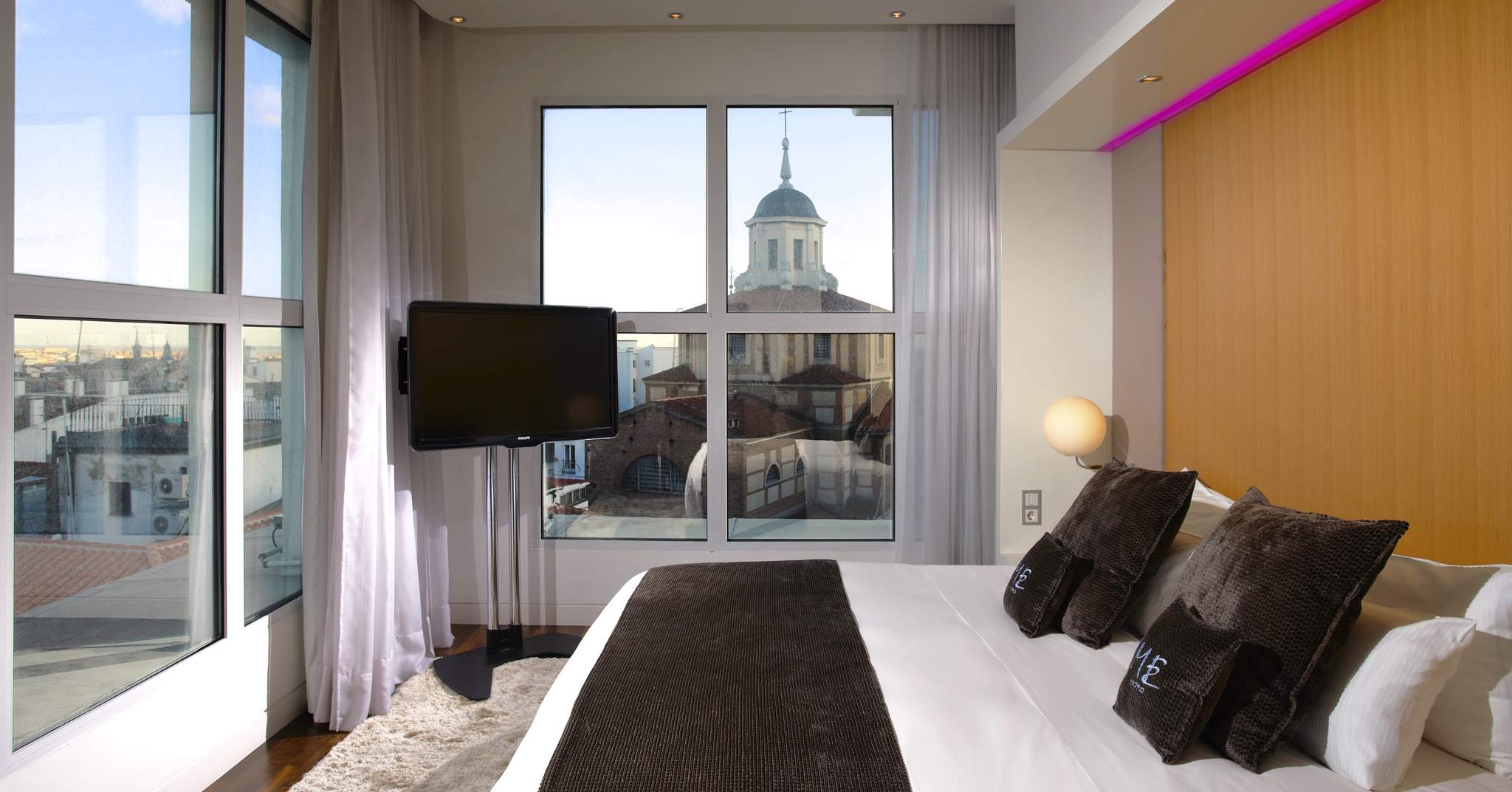 ME Madrid Reina Victoria