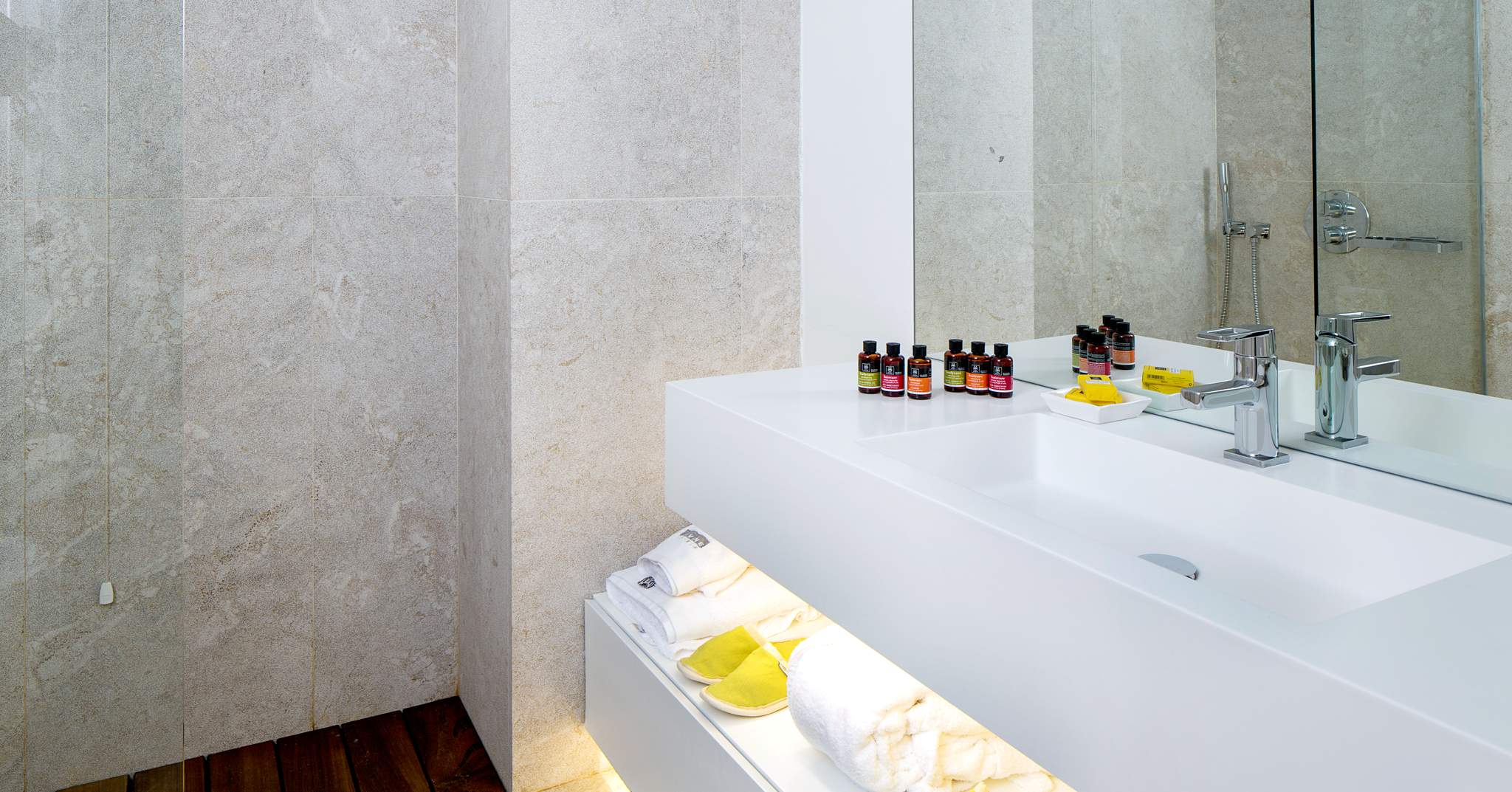 Patmos Aktis Suites & Spa