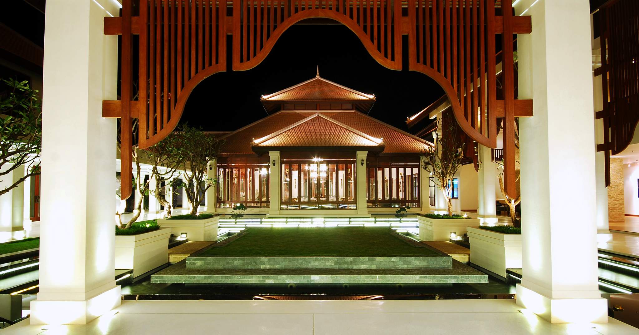 Anantara Angkor Resort & Spa