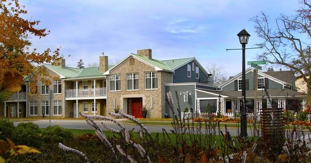 Niagara Falls, Canada,Shaw Club