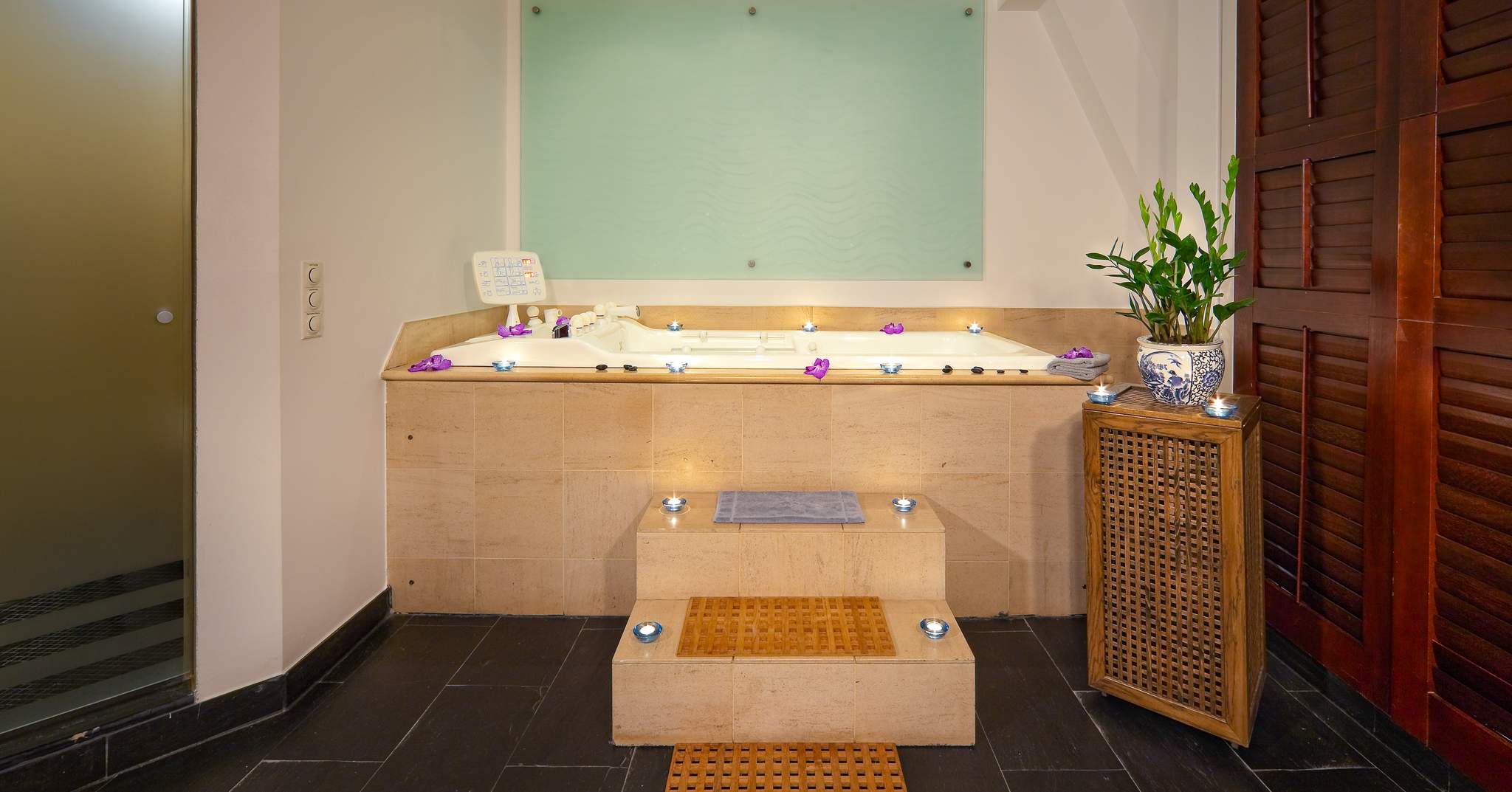 Fairmont Hotel Vier Jahreszeiten