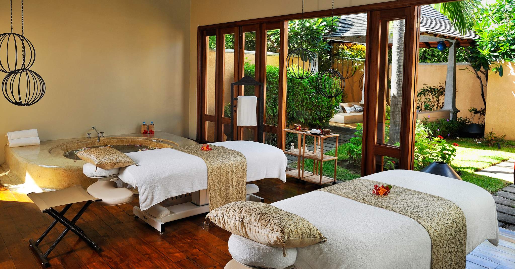 Maradiva Villas Resort & Spa