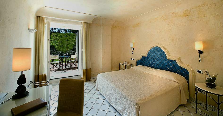 Therasia Resort Sea & Spa