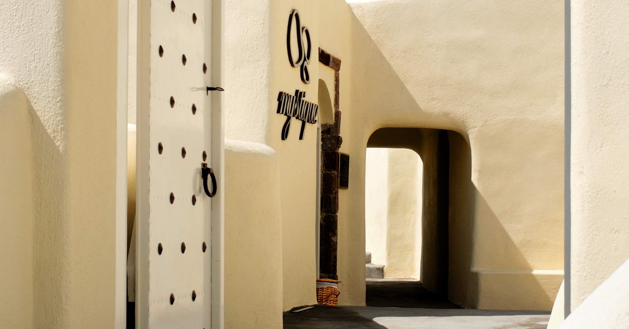 Mystique, a Luxury Collection Hotel, Santorini