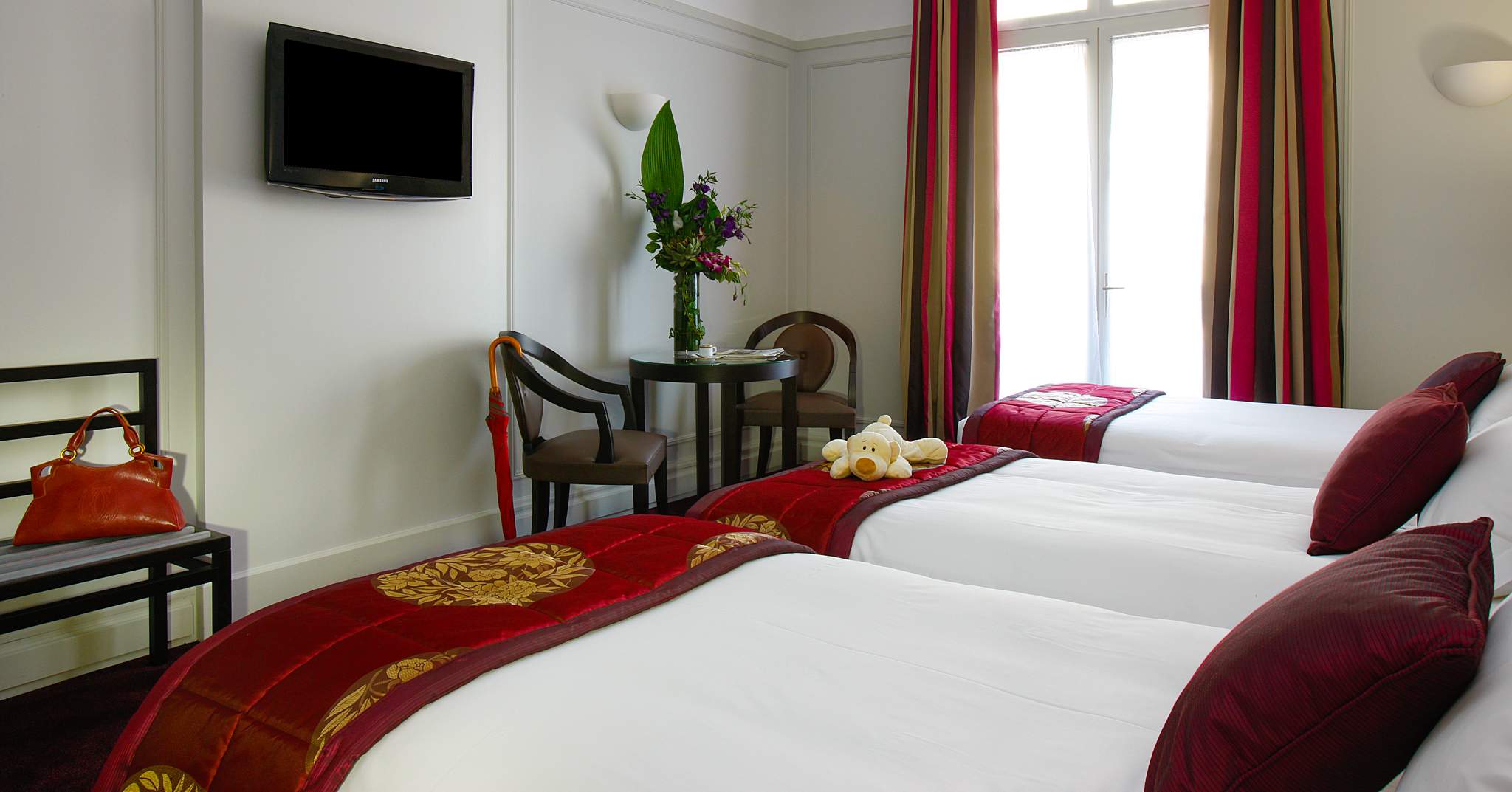 Hotel California Paris Champs-Elysees