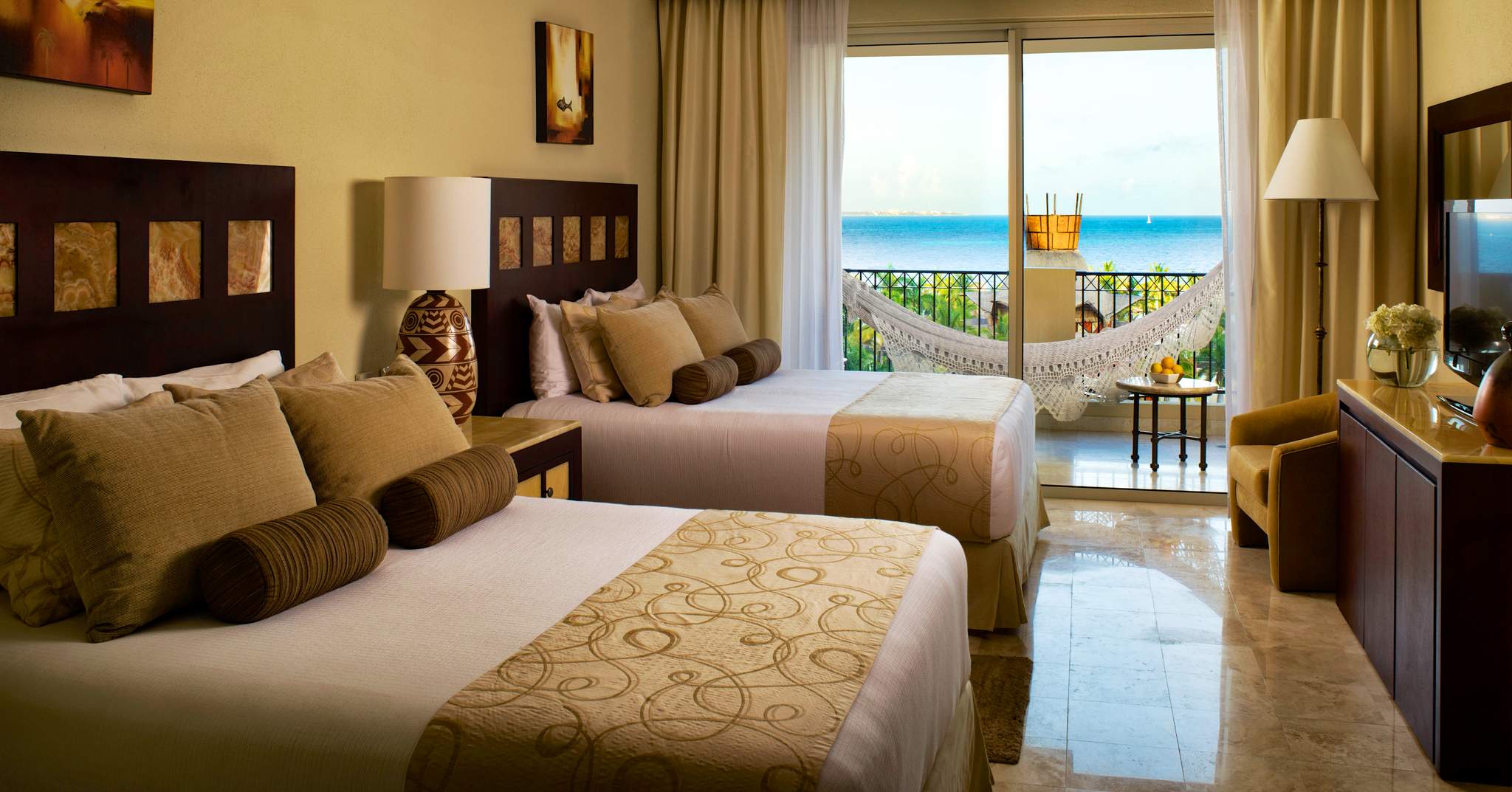 Luxury Residences by Villa del Palmar Cancun