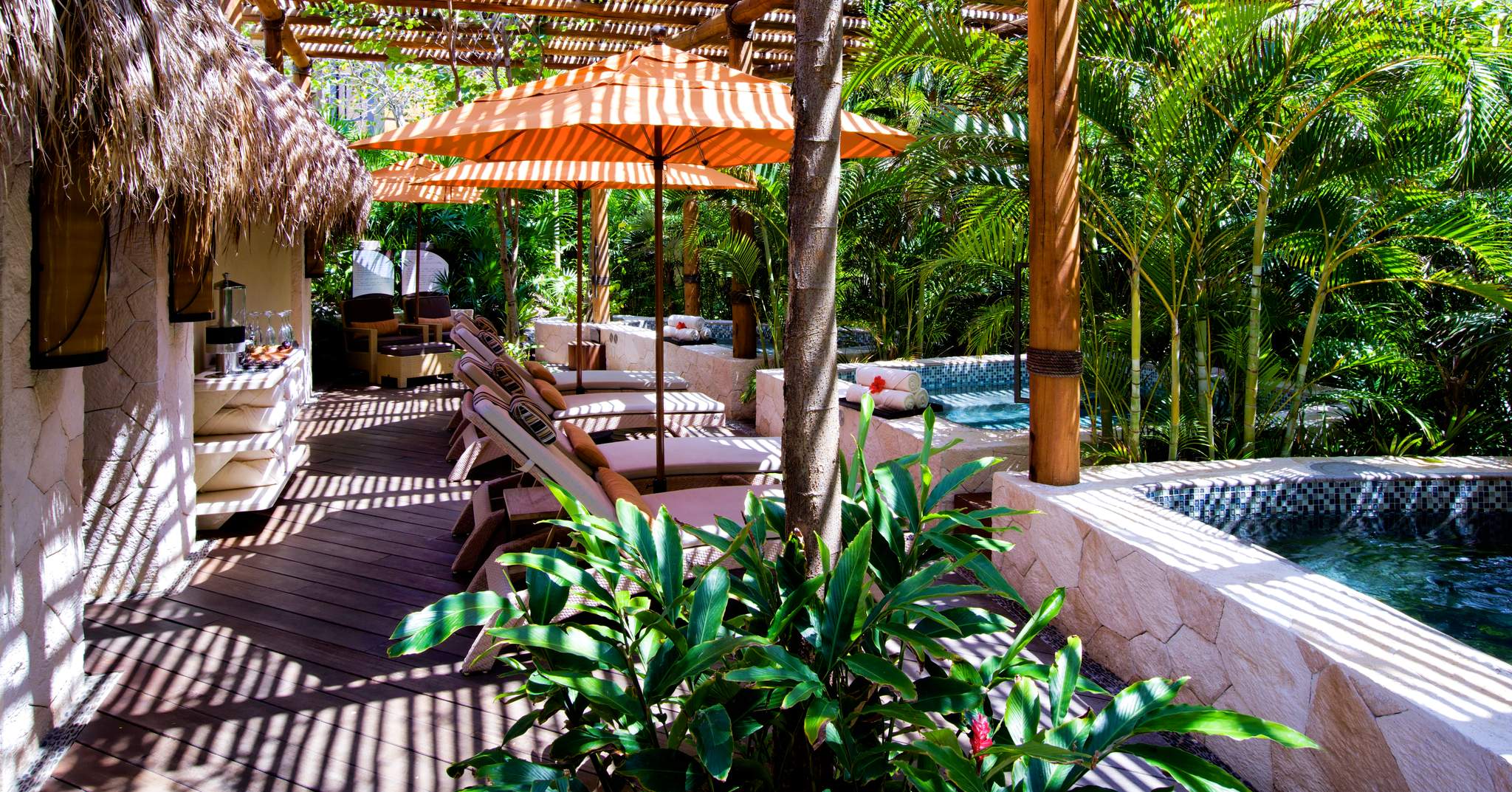 Luxury Residences by Villa del Palmar Cancun