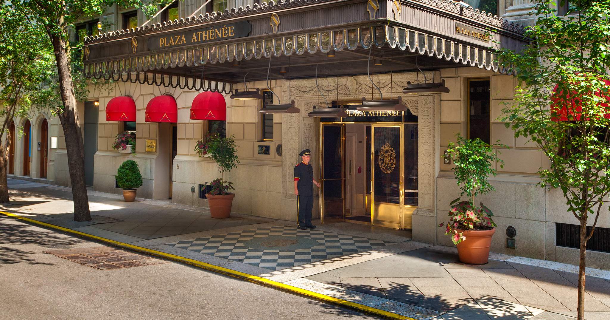 Hotel Plaza Athenee New York