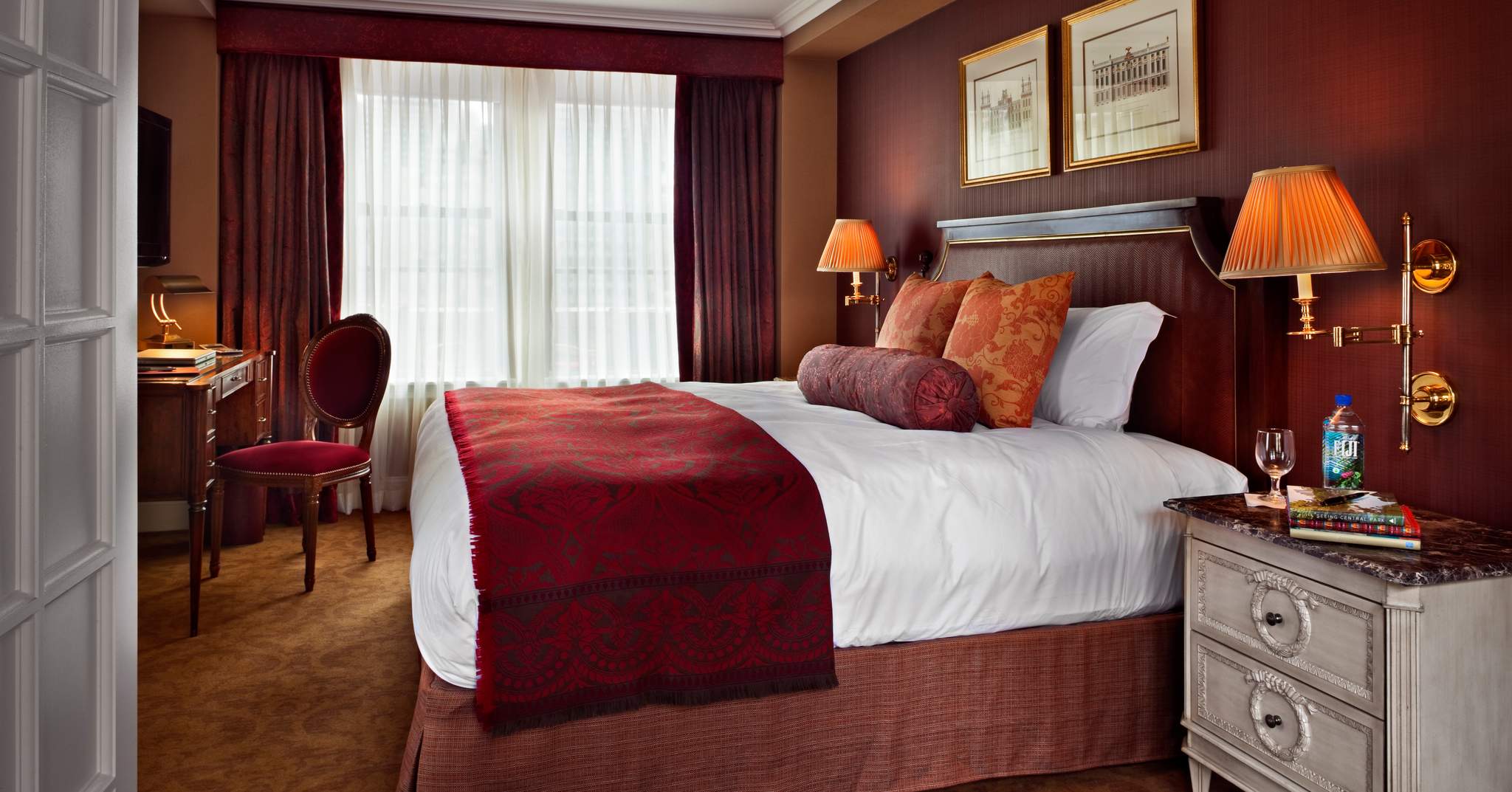 Hotel Plaza Athenee New York