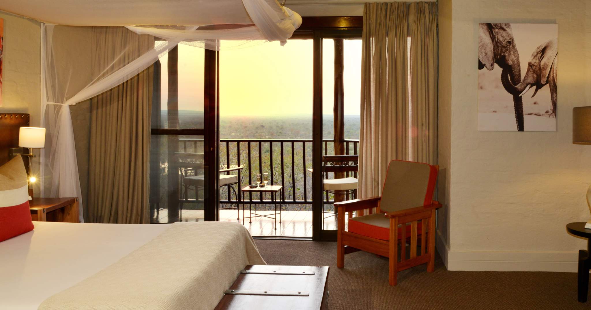 Victoria Falls Safari Lodge