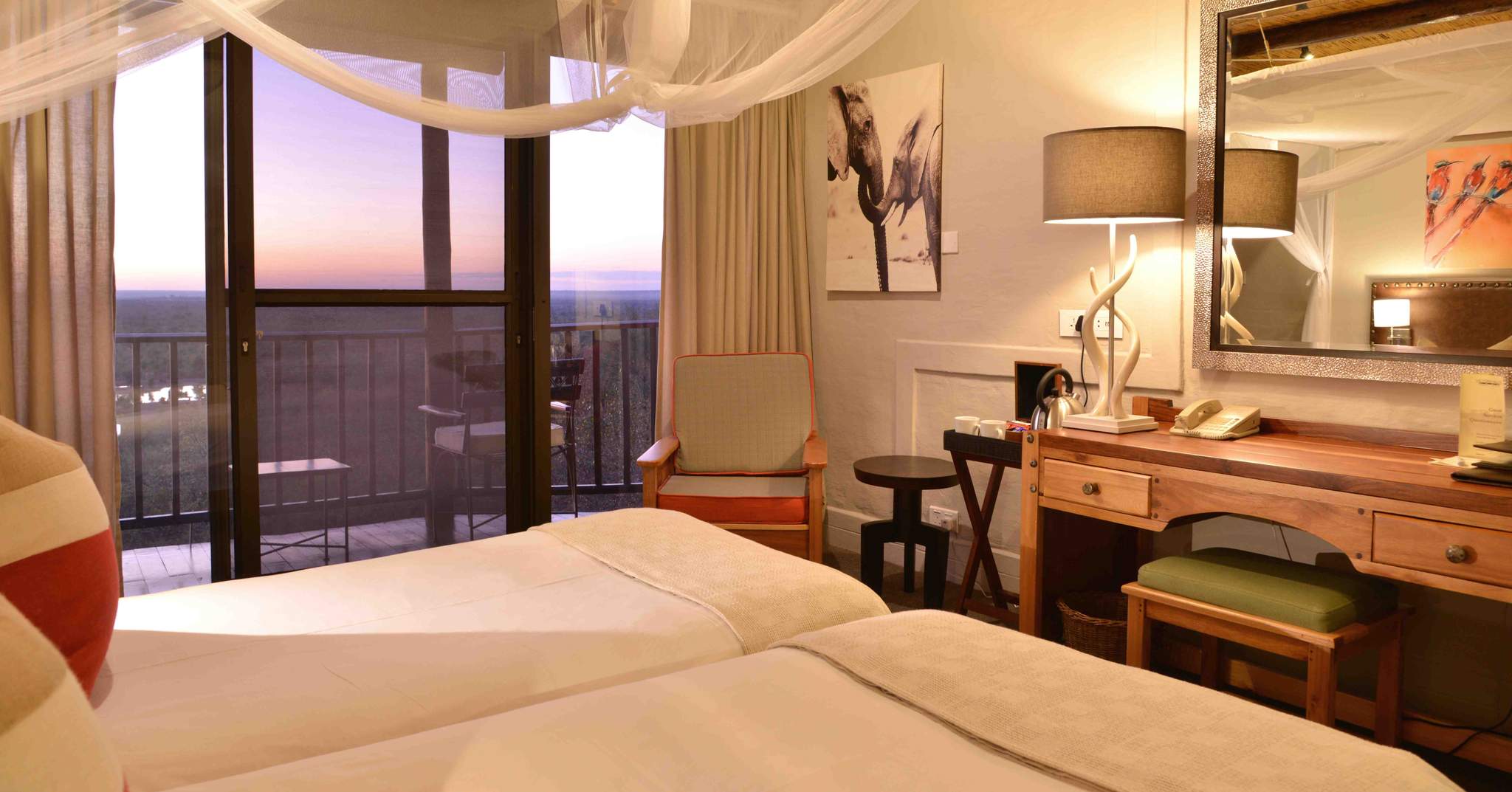 Victoria Falls Safari Lodge