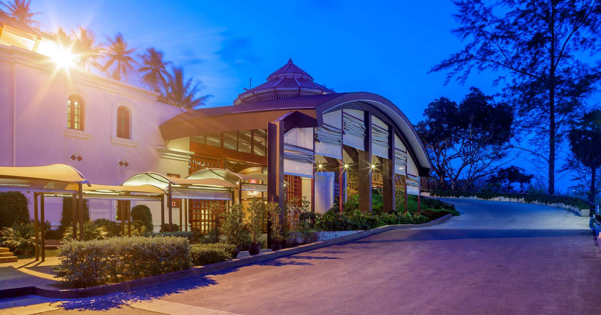 Centara Grand Beach Resort Phuket