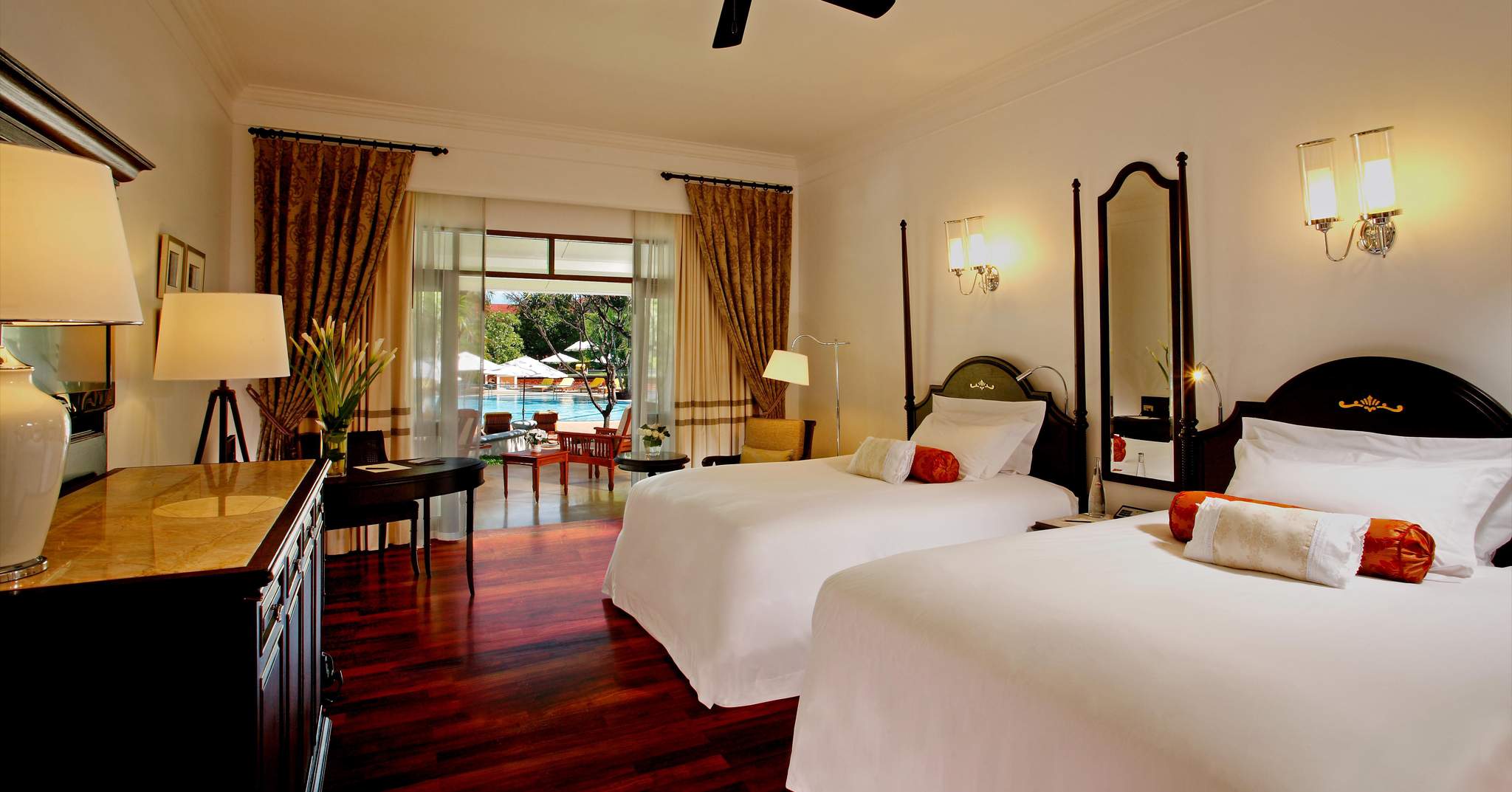 Centara Grand Beach Resort & Villas Hua Hin