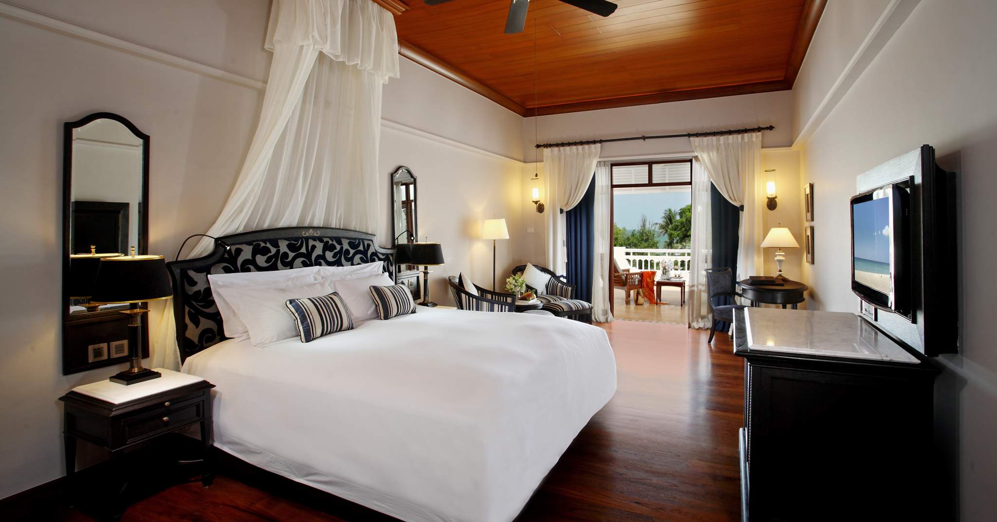 Centara Grand Beach Resort & Villas Hua Hin