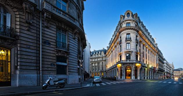 Paris, France,Hotel Banke