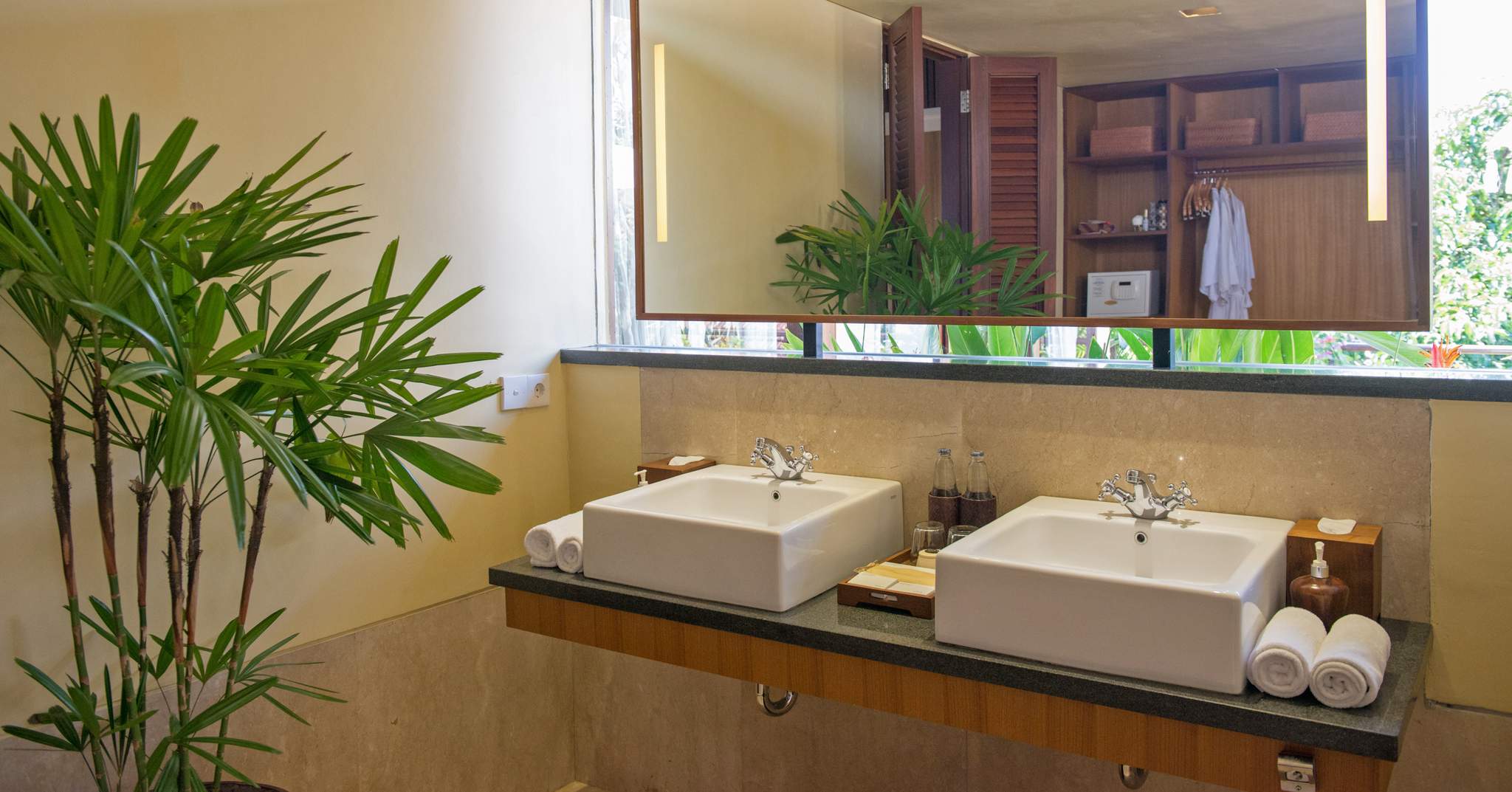 Komaneka at Rasa Sayang