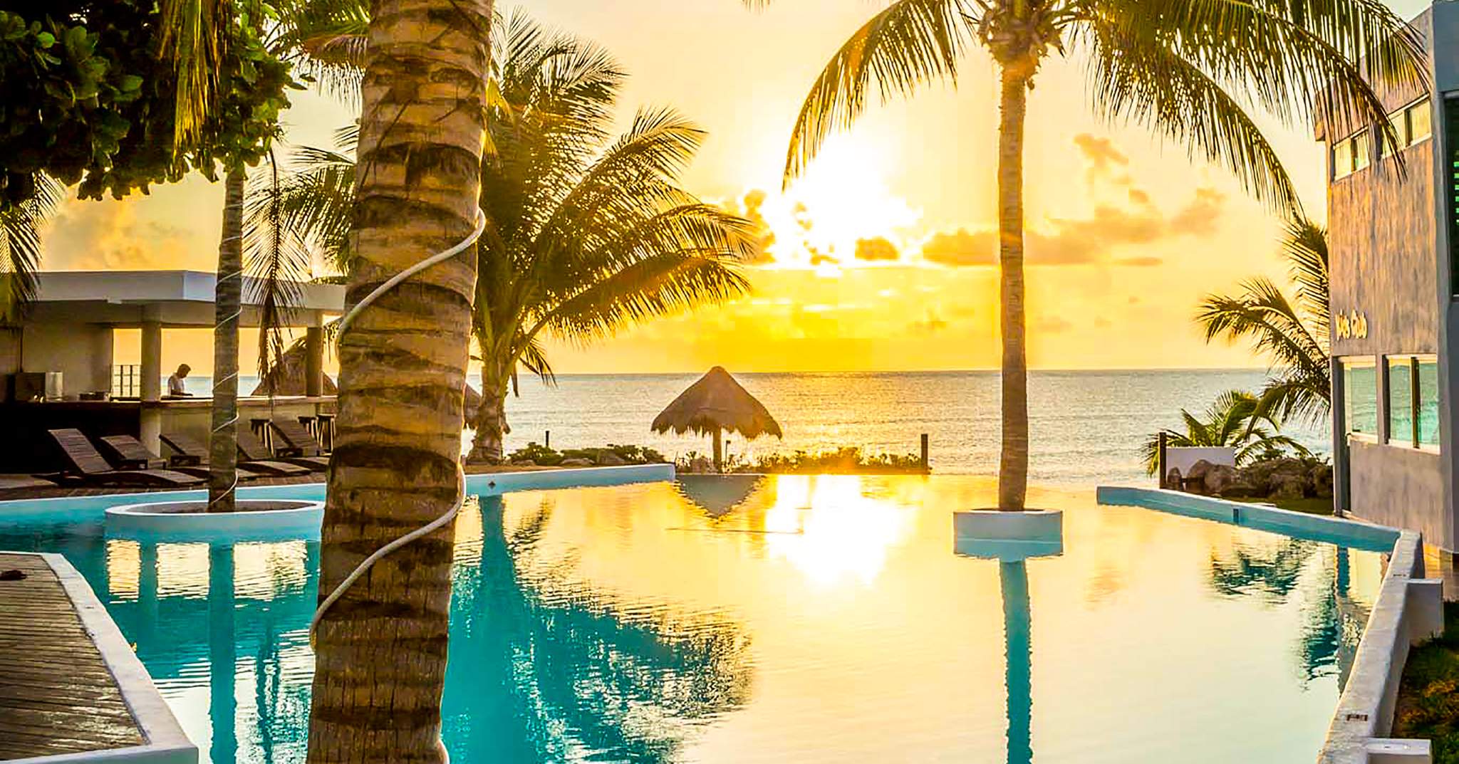 Le Reve Boutique Beachfront Hotel