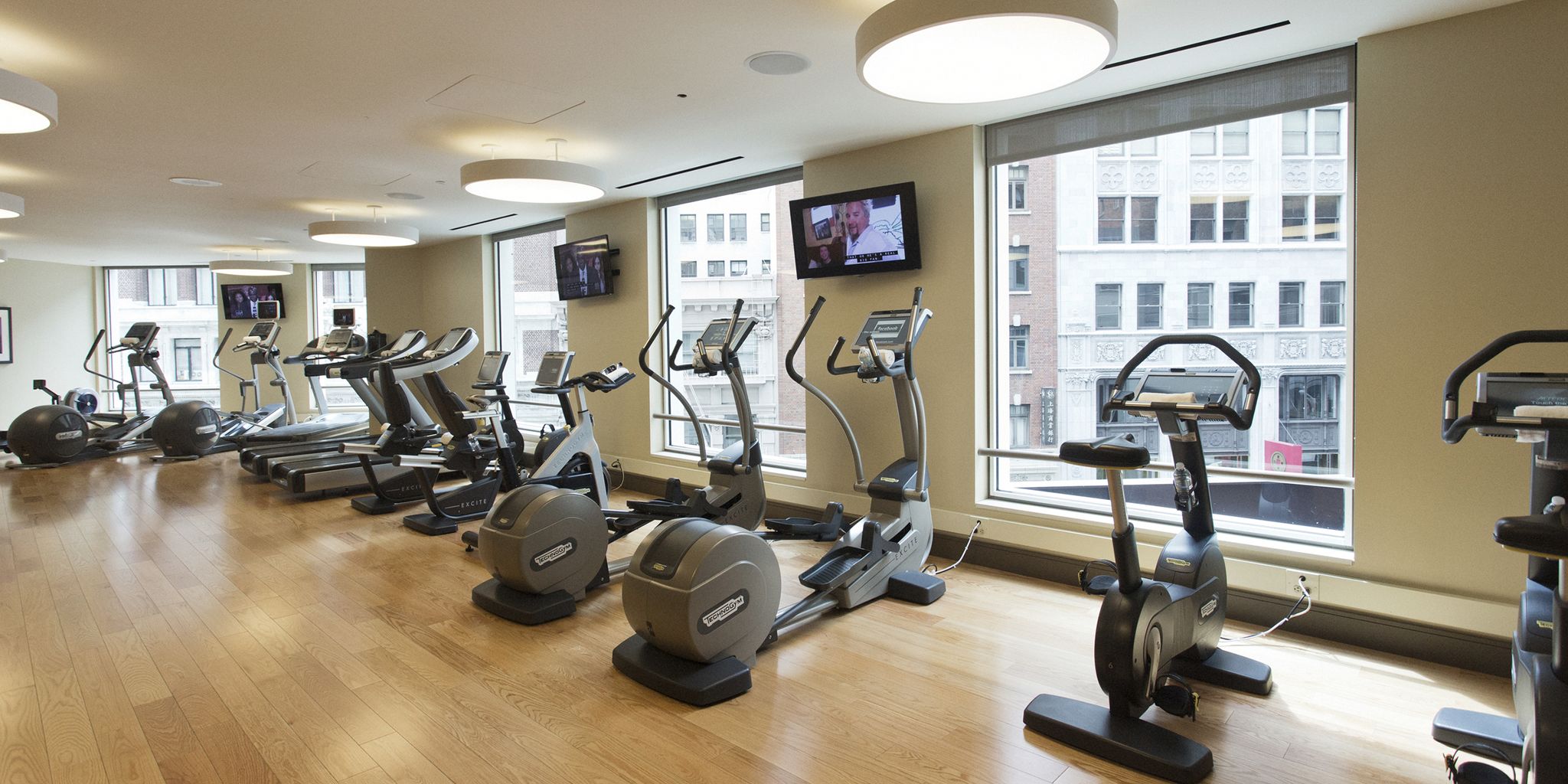 Loews Regency San Francisco - Now Four Seasons Hotel San Francisco