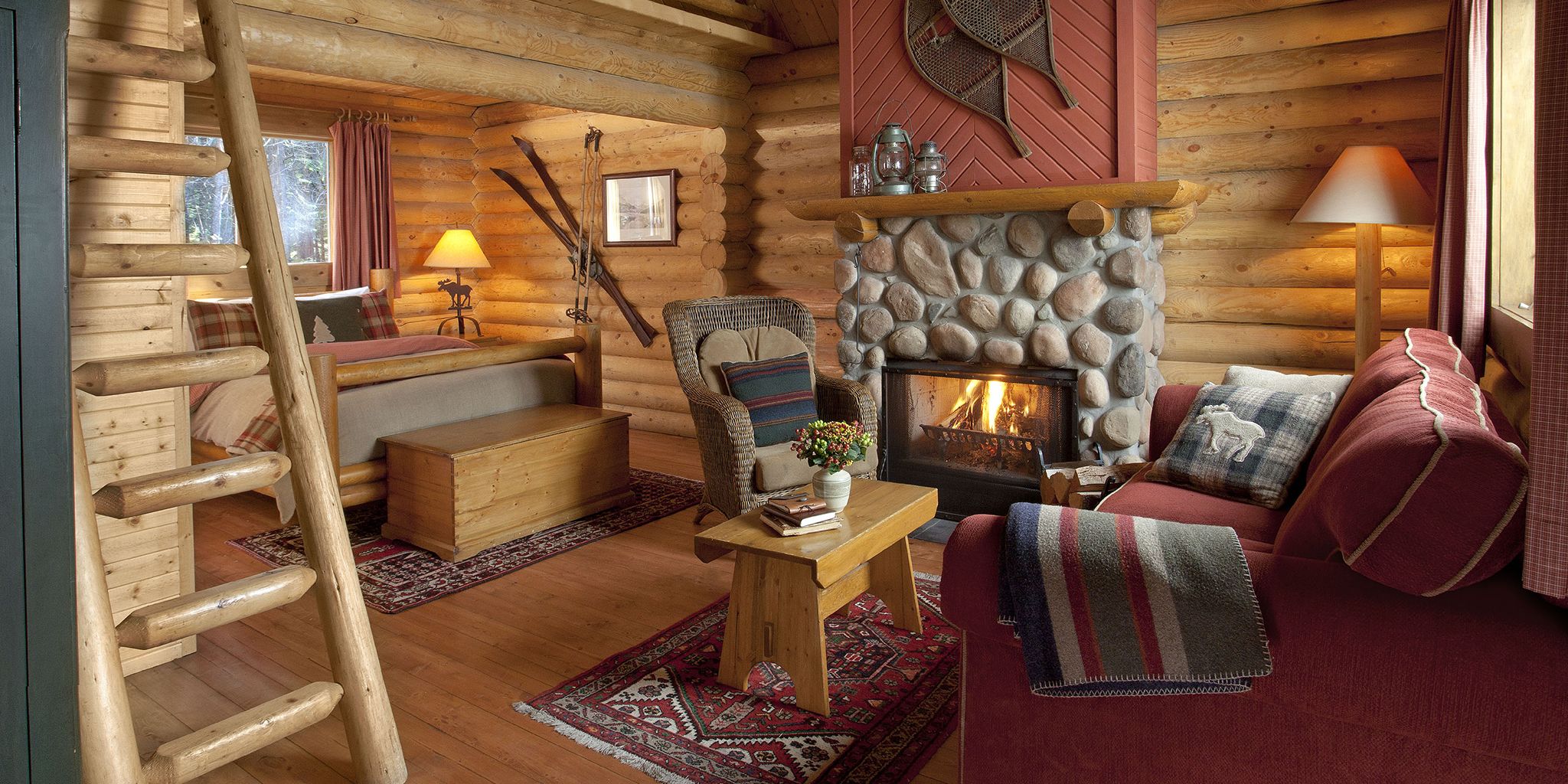 Cathedral Mountain Lodge & Chalets