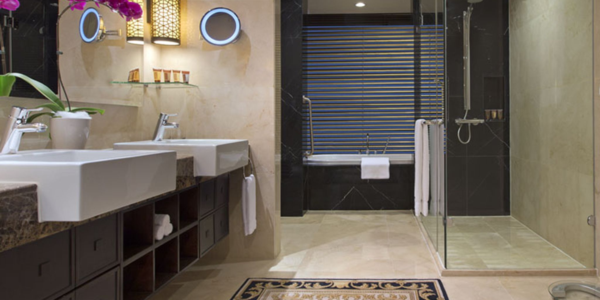 Sheraton Saigon Hotel & Towers