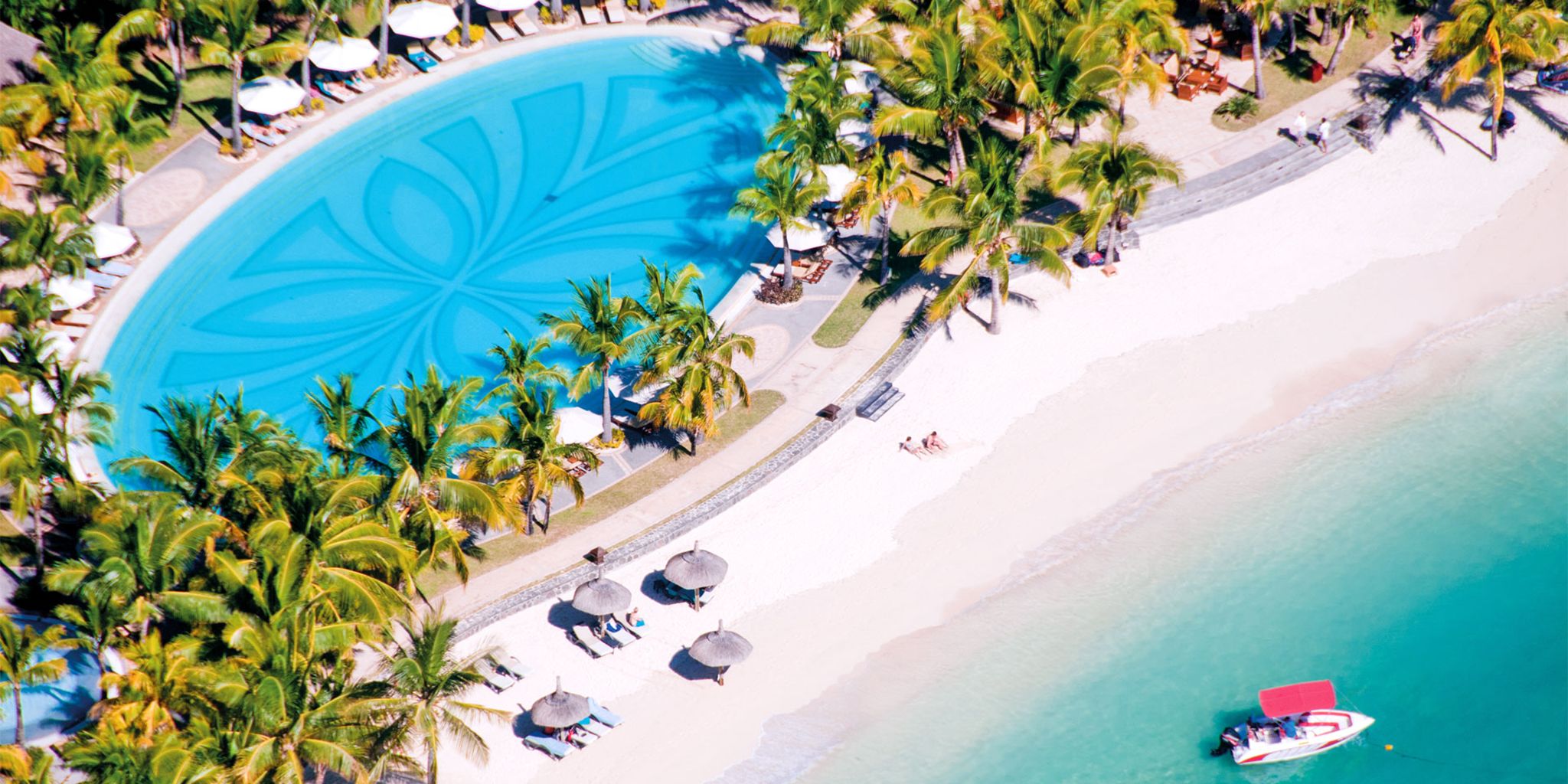 Paradis Beachcomber Golf Resort & Spa