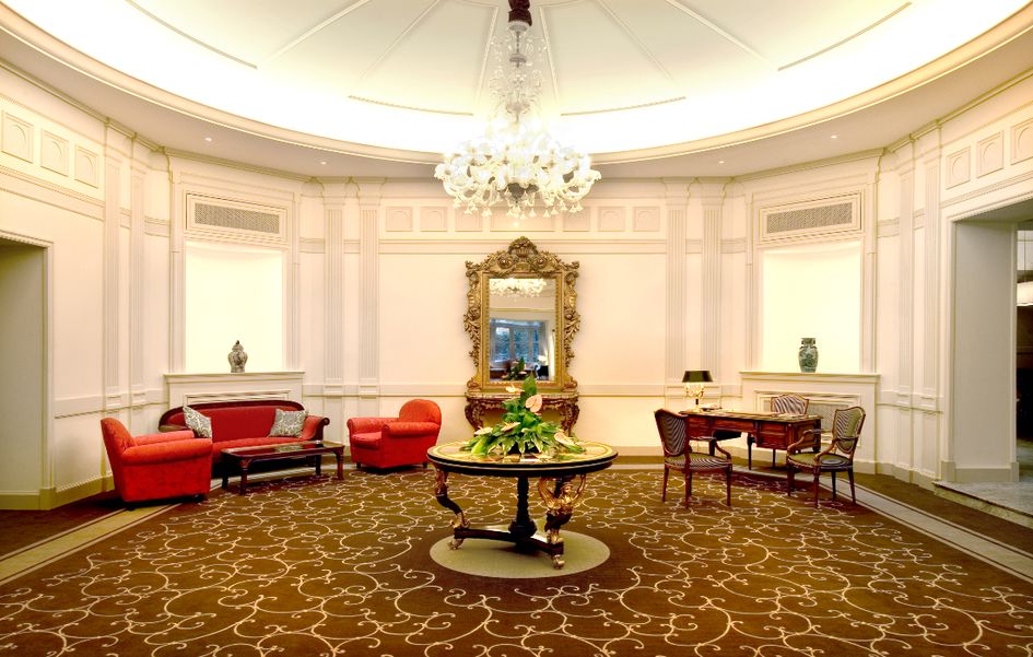 Sina Villa Medici, Autograph Collection