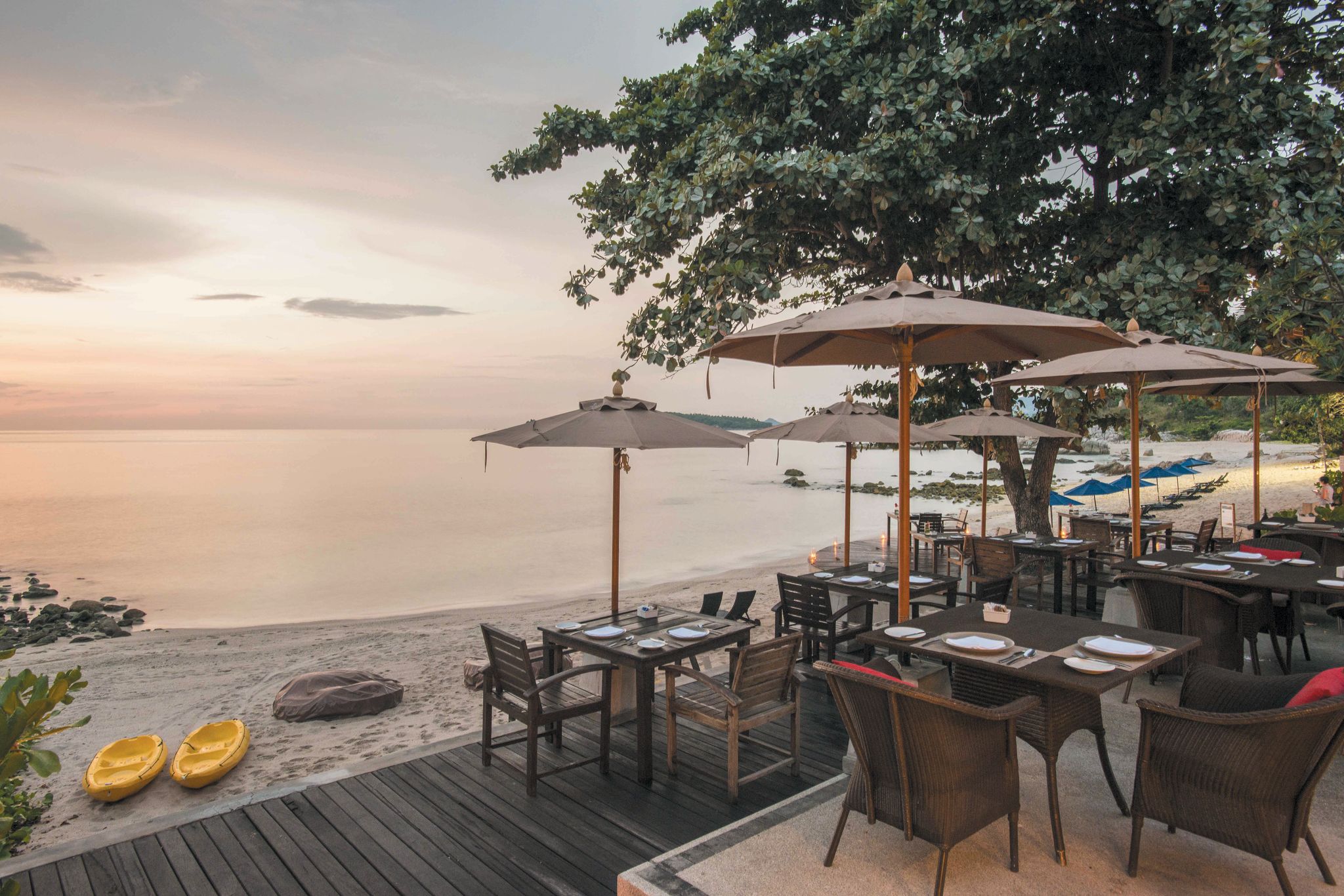 Outrigger Koh Samui Beach Resort