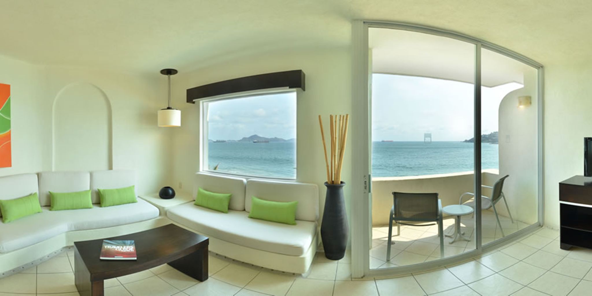 Camino Real Manzanillo