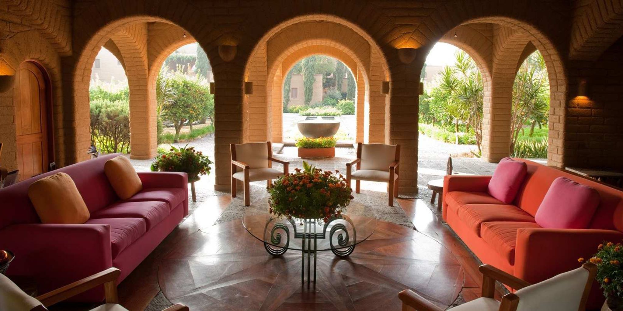 Mision Del Sol Resort & Spa