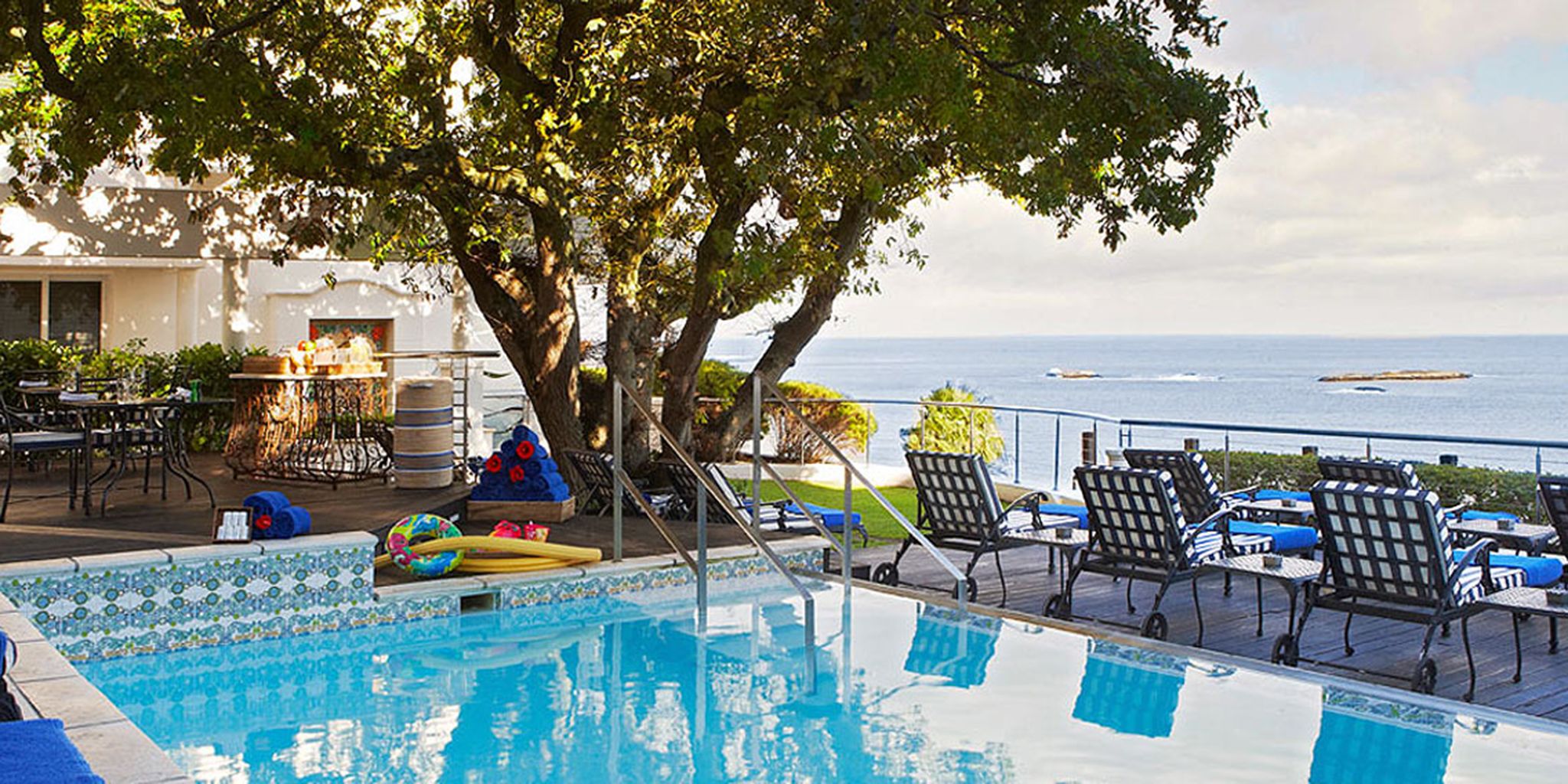 The Twelve Apostles Hotel and Spa 