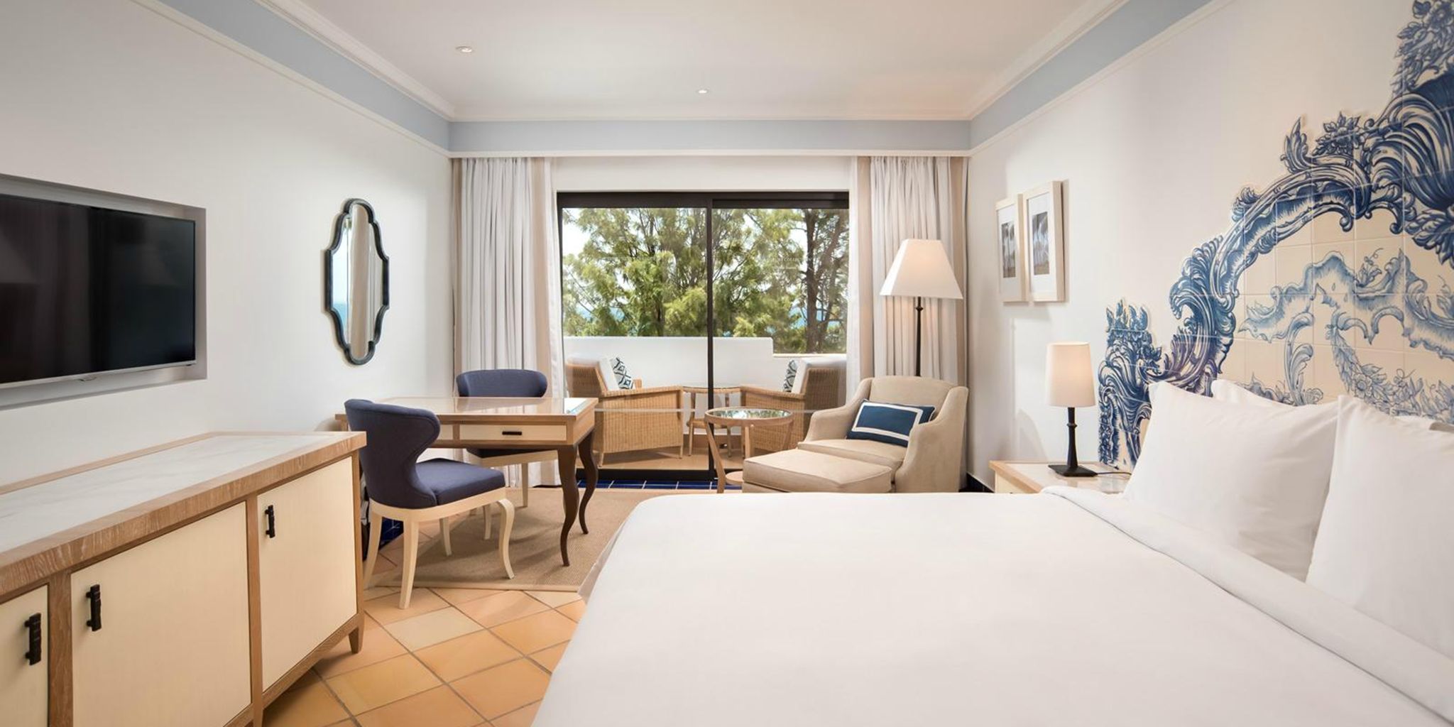 Pine Cliffs Ocean Suites, Algarve