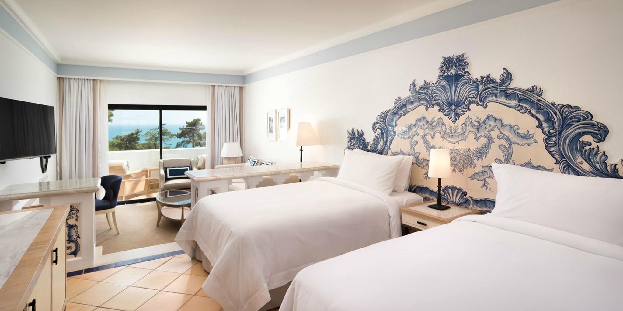 Pine Cliffs Ocean Suites, Algarve