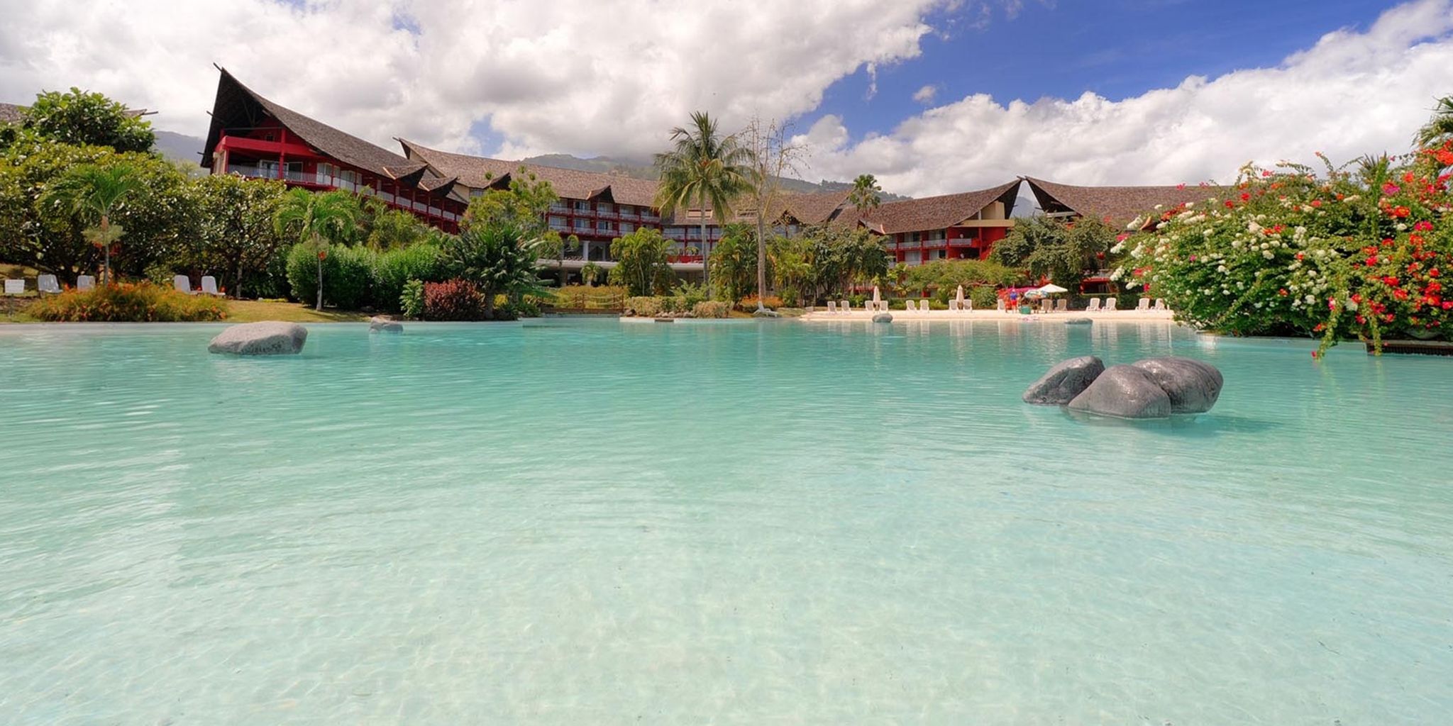 Tahiti Ia Ora Beach Resort