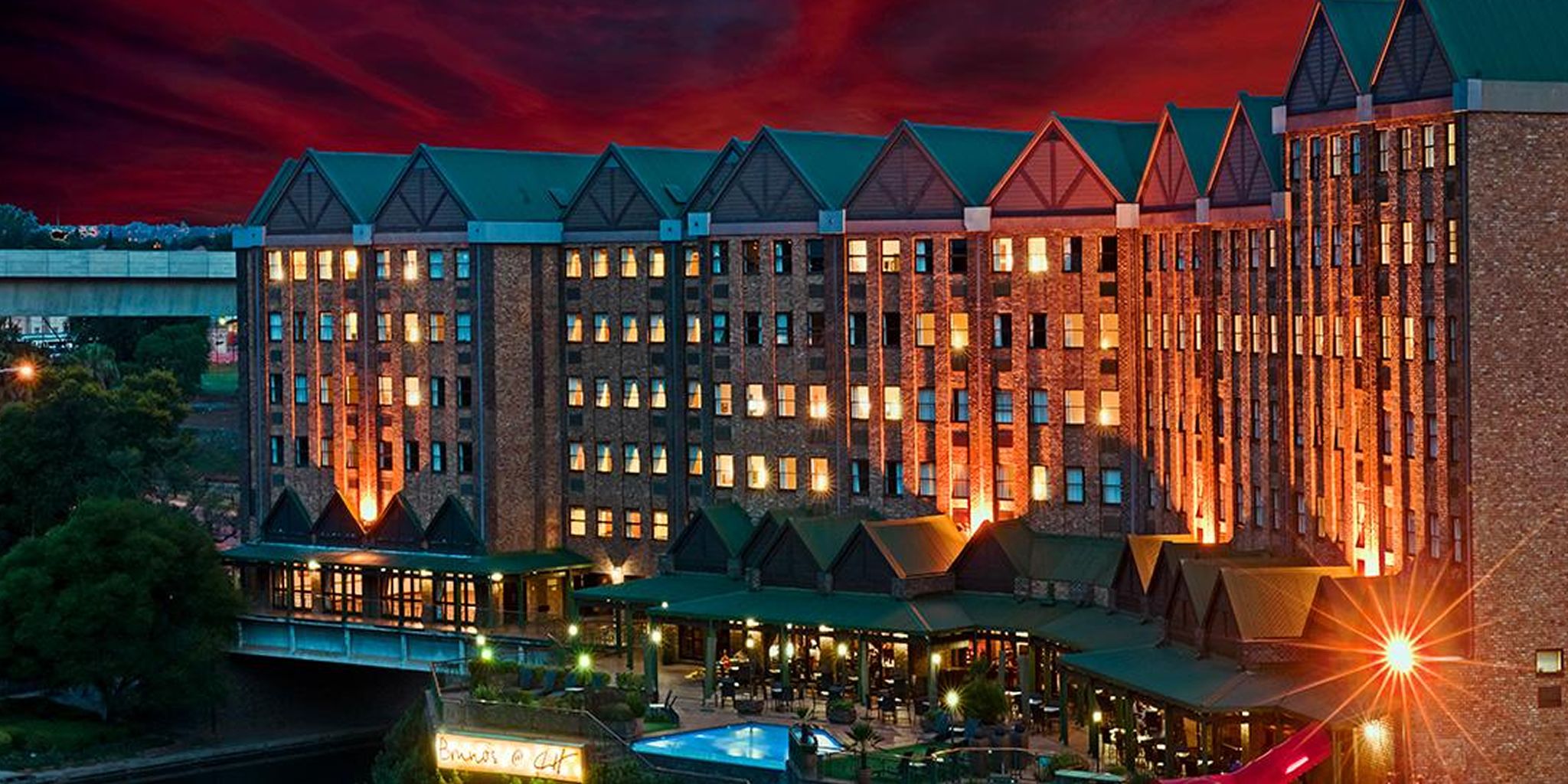 Centurion Lake Hotel