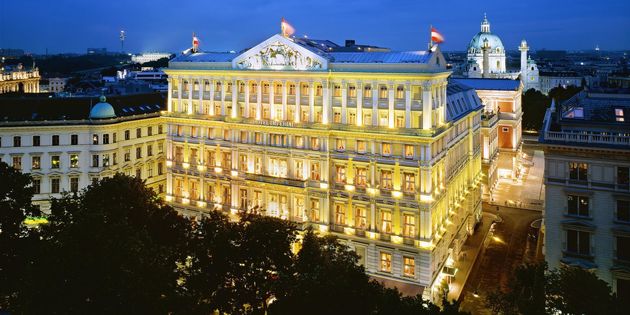 Junior suite, 2 Twin beds, city view, at Hotel Imperial Vienna