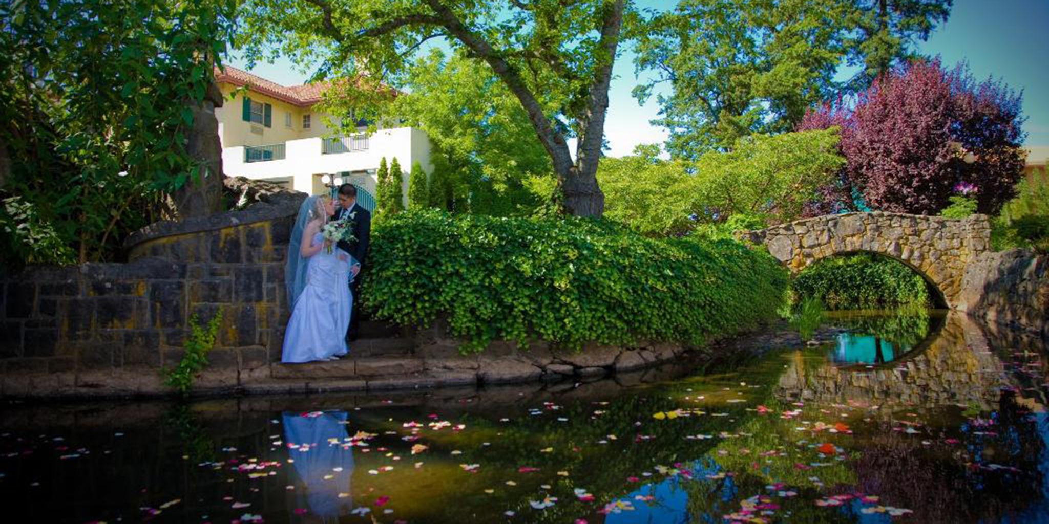 Columbia Gorge Hotel