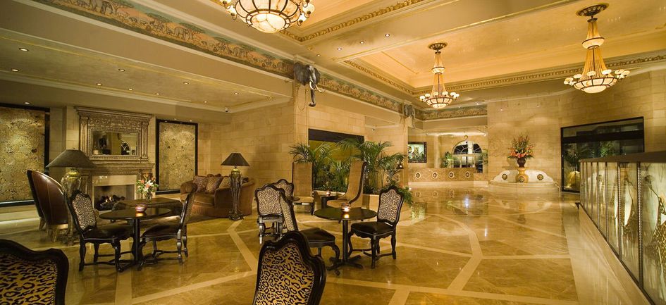 The Davenport Tower, Autograph Collection