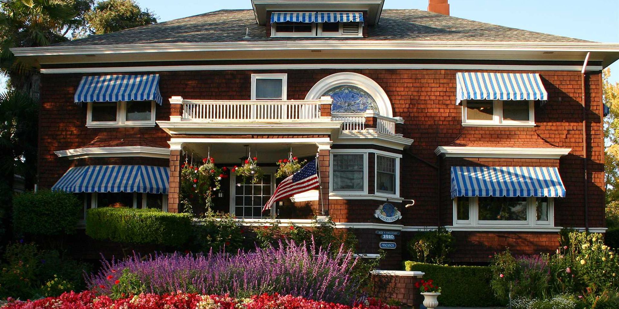 Beazley House Bed & Breakfast Inn