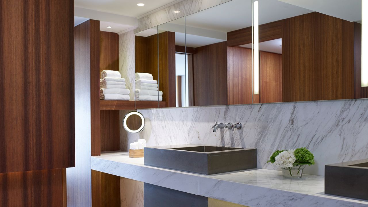 Elounda Peninsula All Suite Hotel