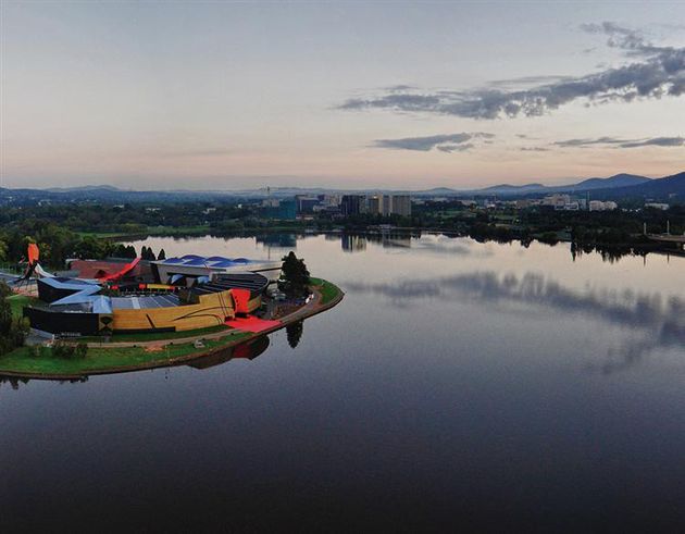 Peppers Gallery Hotel