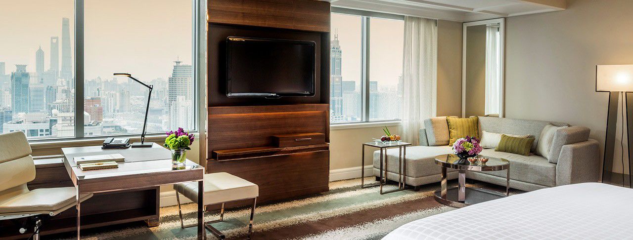 Four Seasons Hotel Shanghai