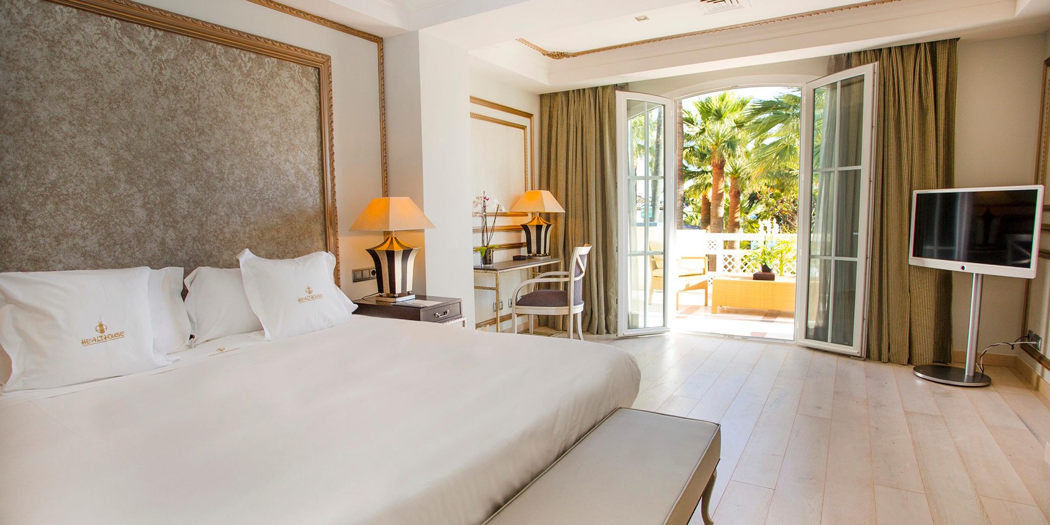 Healthouse Las Dunas Beach Hotel & Spa