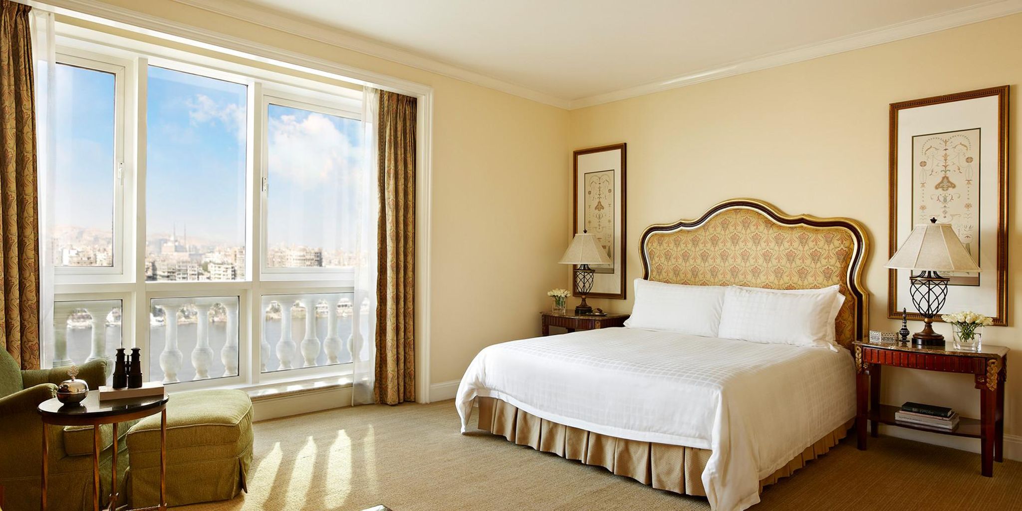 Four Seasons Hotel Cairo at the First Residence 