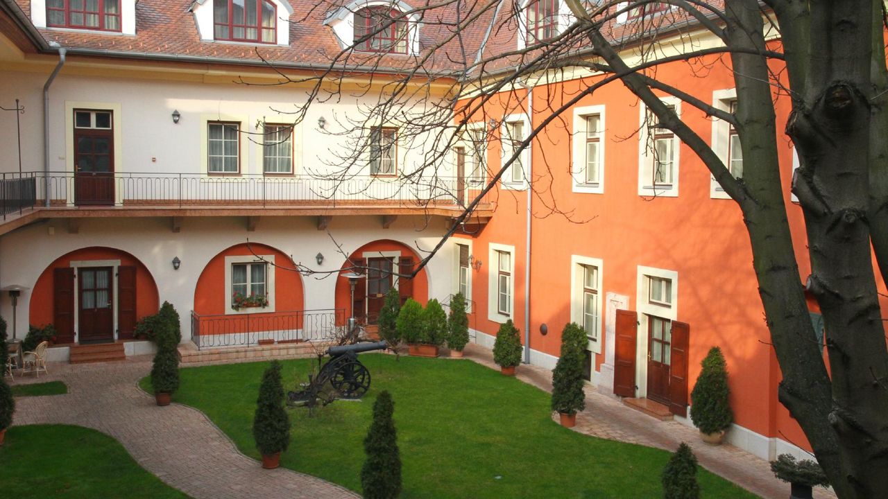 St. George Residence All Suite Hotel De Luxe