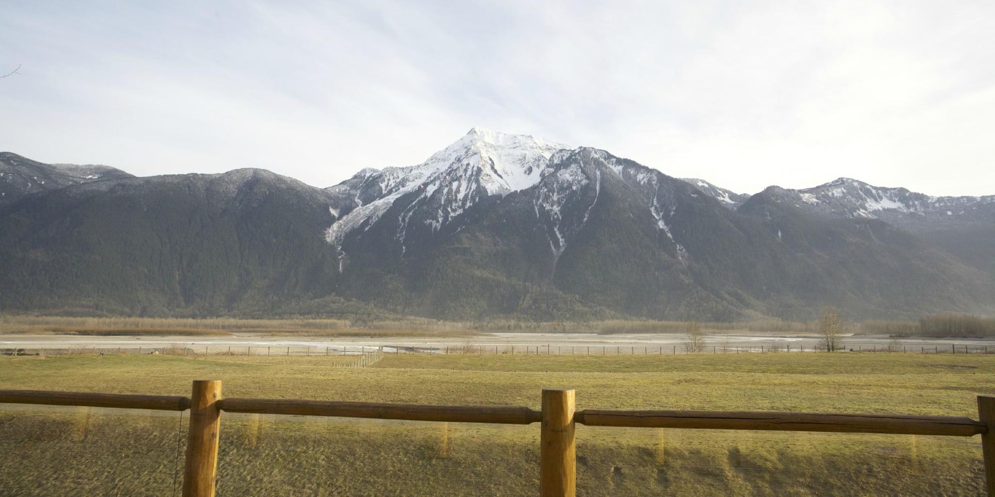 Fraser River Fishing Lodge & Resort