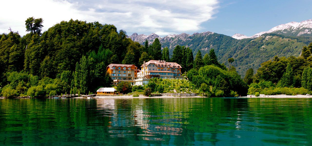 Correntoso Lake & River Hotel