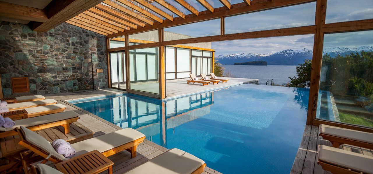 Correntoso Lake & River Hotel