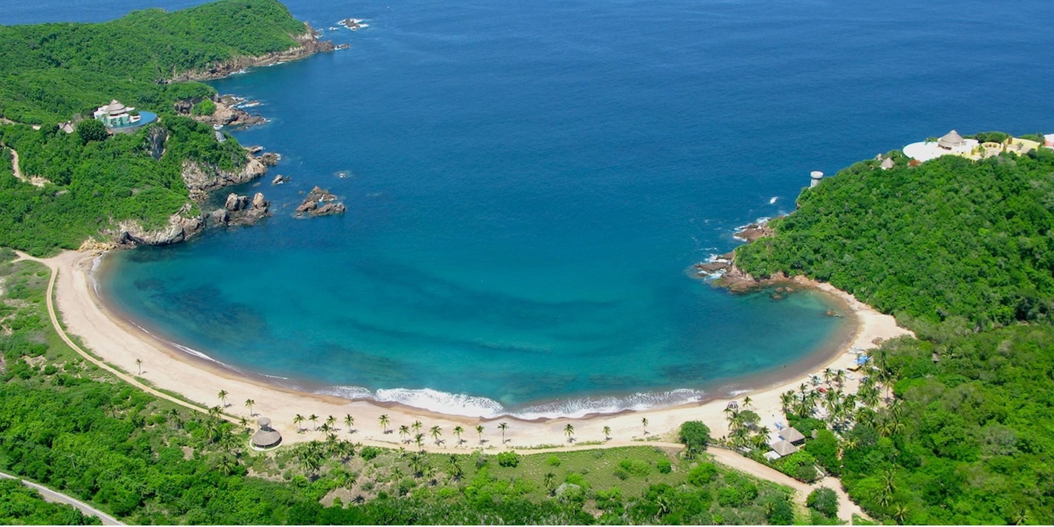 El Careyes Club & Residences